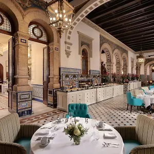 Alfonso Xiii, A Luxury Collection Hotel, Hotel