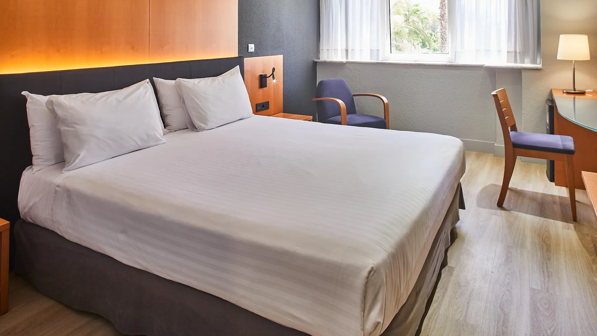 Silken Al-Andalus Palace Seville Hotel